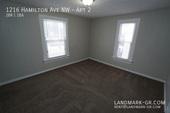 Building Photo - Updated 2-Bed, 1-Bath – First Month $775 Rent