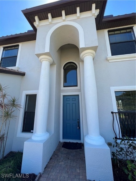 Building Photo - 12900 Pastures Way