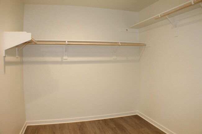 Building Photo - 3 Bed | 2.5 Bath | 1,733 Sq Ft | Built 2021 | Gated Community