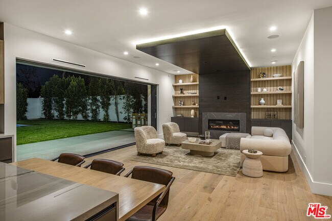 Building Photo - 17341 Amina Pl