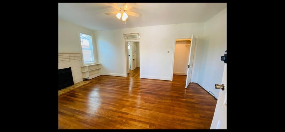 Building Photo - 331 S Woodrow St