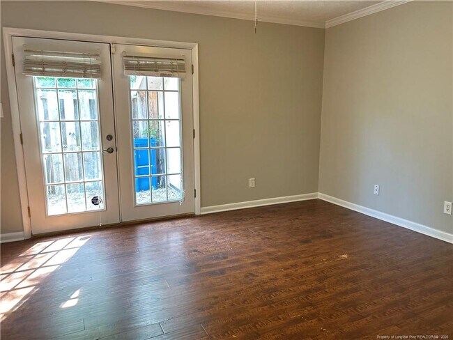 Building Photo - 5914 Rustlewood Dr