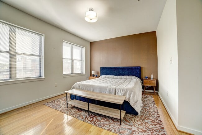 Building Photo - 1726 Aliceanna St