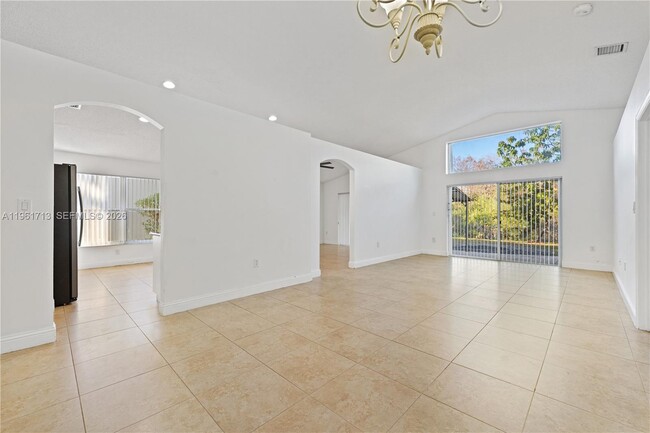 Building Photo - 17491 SW 33rd St