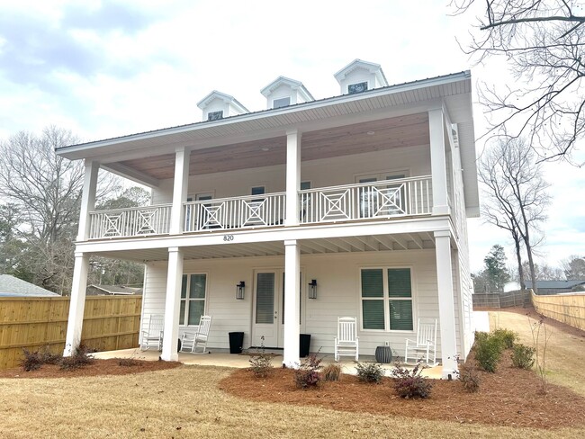 Primary Photo - The 8 at Maddox & Ross - Brand New Homes C...
