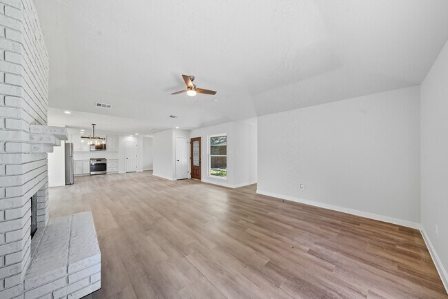 Building Photo - 12414 Aste Ln