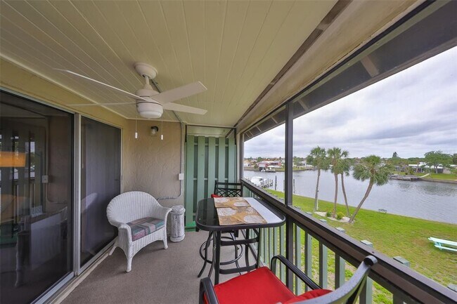 Building Photo - 1028 Apollo Beach Blvd
