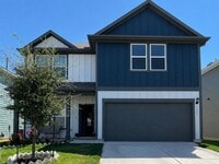 Building Photo - 15807 Crissom Ln