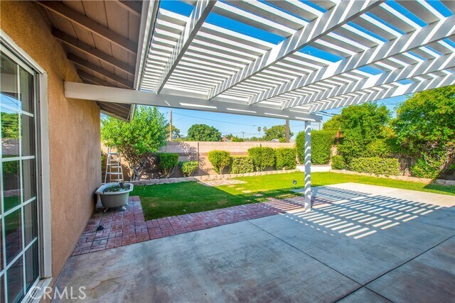 Building Photo - 7671 Danube Dr