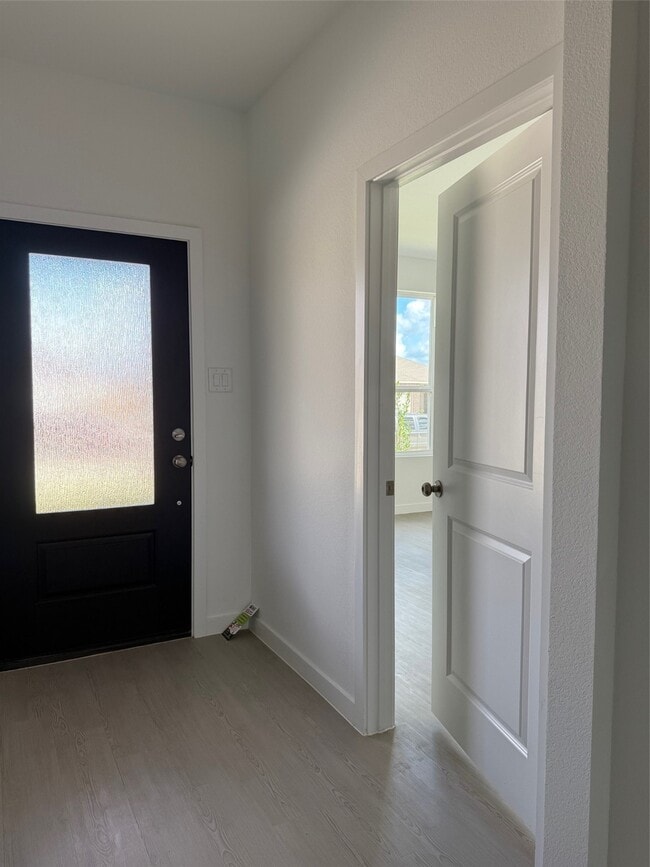 Building Photo - 28611 Bluebonnet Grotto Dr