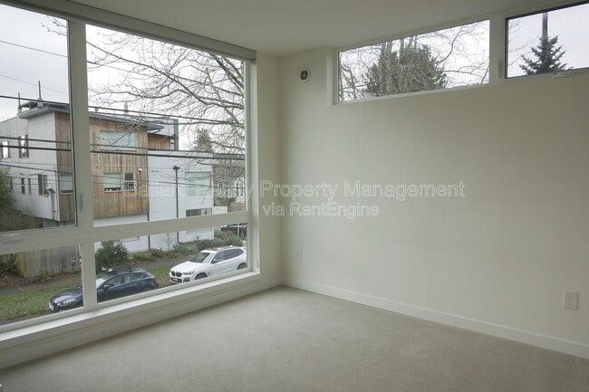 Building Photo - 2444 NW 64th St