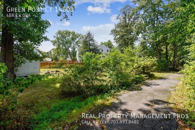 Building Photo - Green Post Ct 14803-