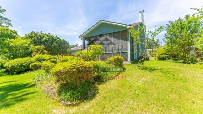 Building Photo - 3940 Biltmore Dr