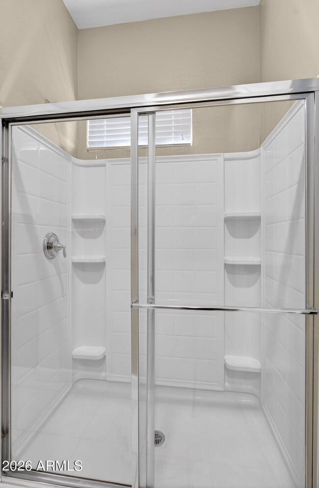 Building Photo - 1367 S Country Club Dr