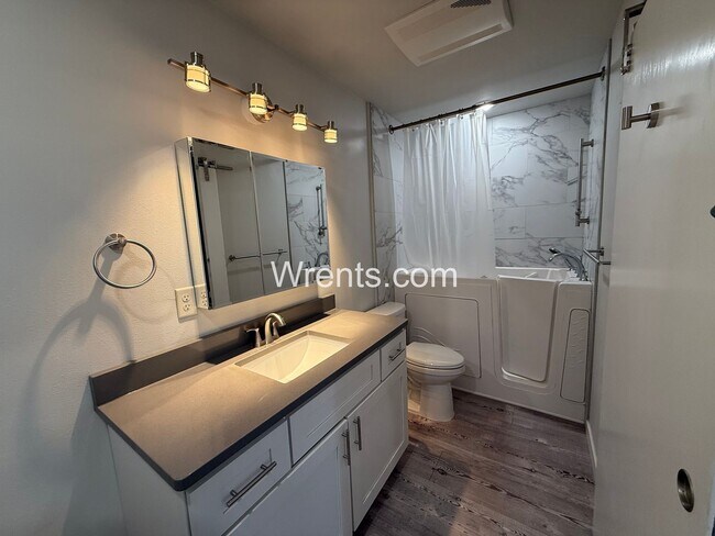 Building Photo - Charming 1 Bed / 1 Bath Apartment in Davenport, WA