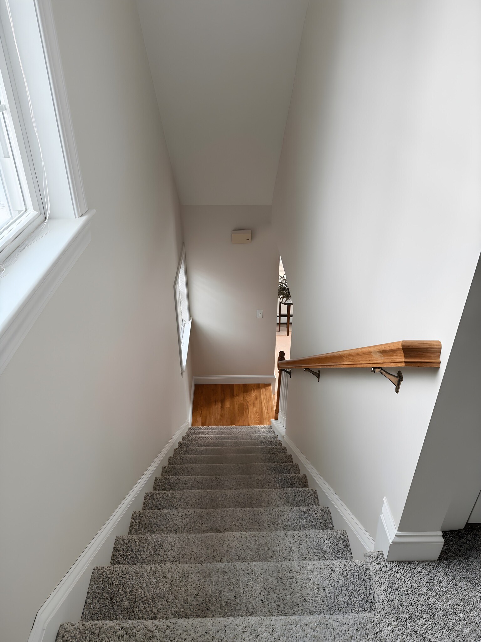 Building Photo - 1 Horseshoe Dr