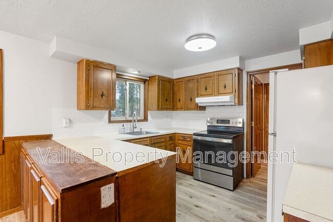 Building Photo - 2197 Doaks Ferry Rd NW