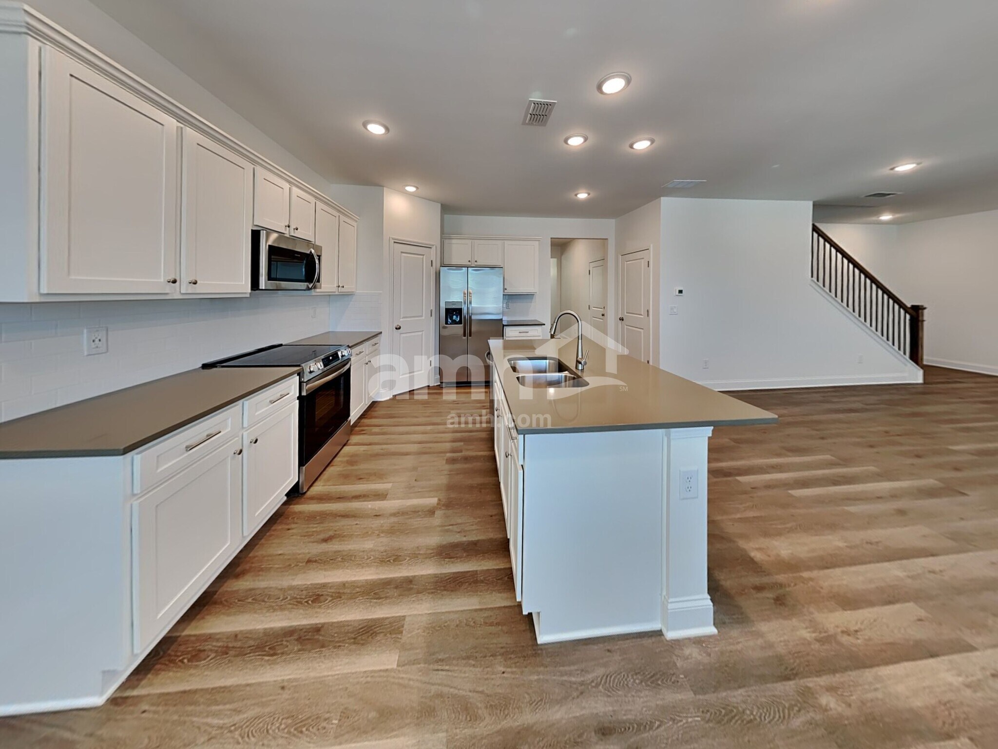 Building Photo - 1305 Soapstone Rd