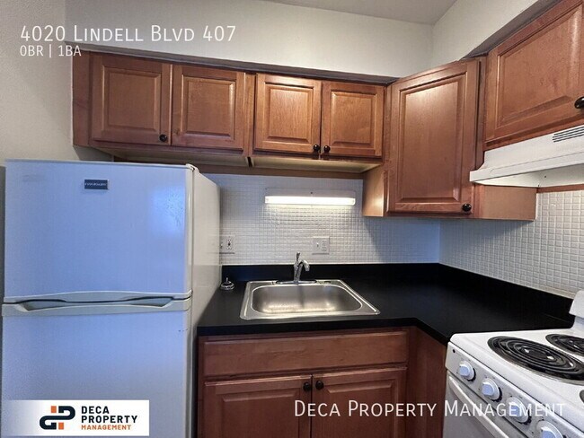 Building Photo - 4020 Lindell Blvd