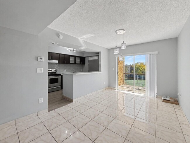 Building Photo - 8401 SW 107th Ave