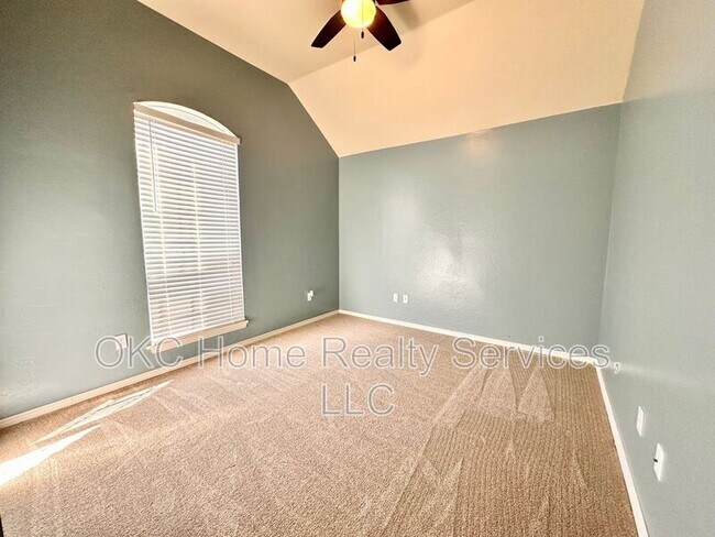 Building Photo - 14001 Korbyn Dr