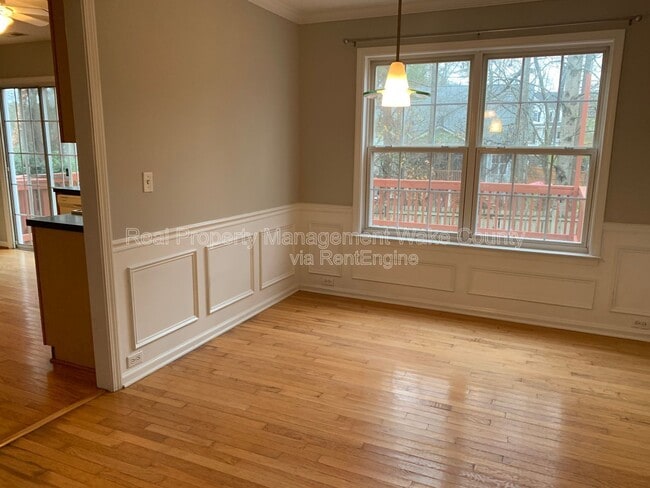 Building Photo - 400 Brierridge Dr