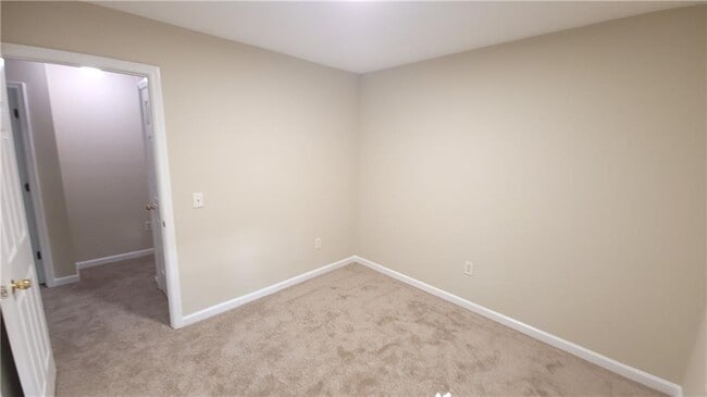 Building Photo - 8313 Max Ct