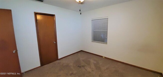 Building Photo - 1083 Willow Branch Ave