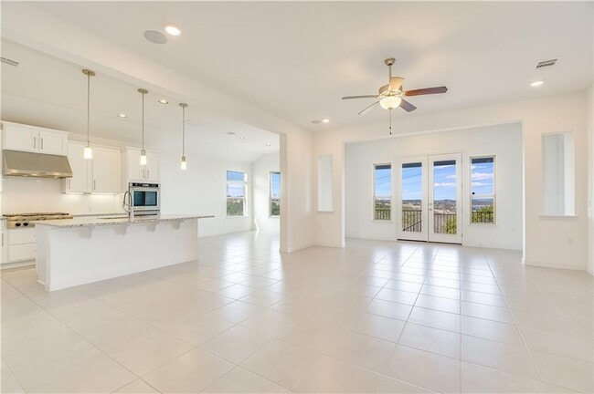 Building Photo - 413 Maialina Cove