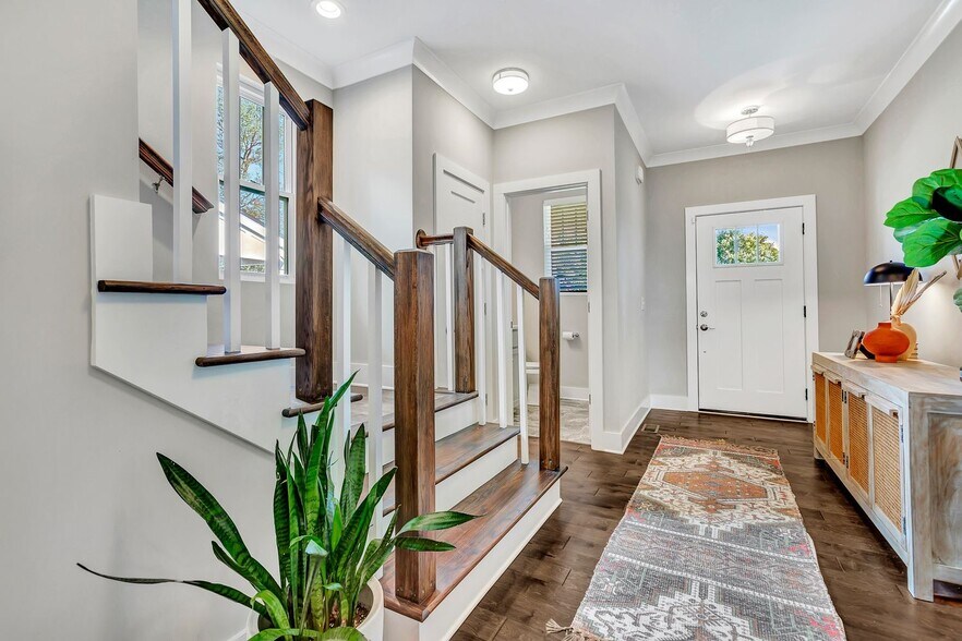 Building Photo - 1802A Tammany Dr