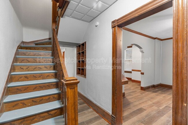 Building Photo - 2420 Shirley Ave