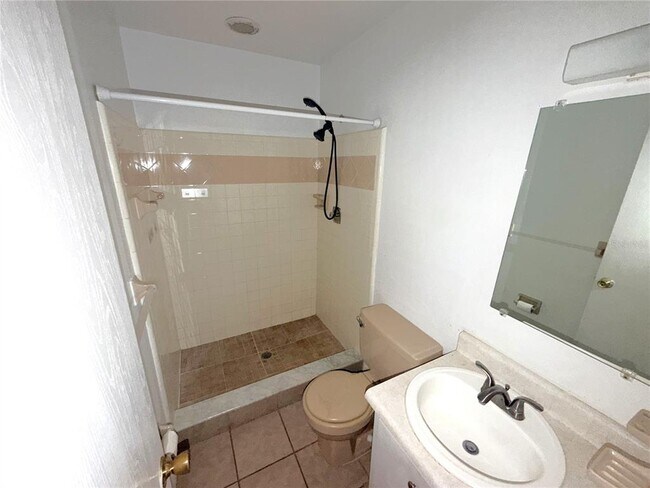 Building Photo - 745 Whitewood Dr