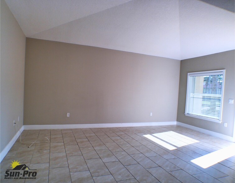 Building Photo - 101 Ocean Cir