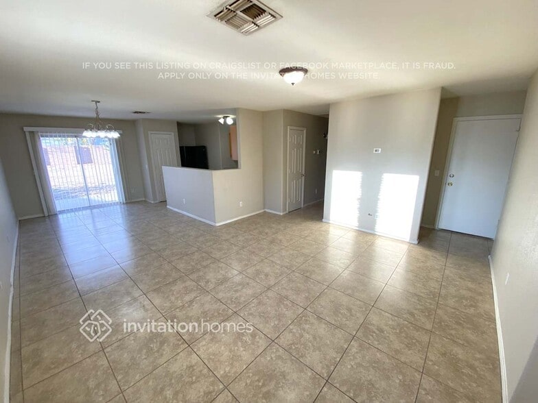 Building Photo - 7240 W Hess Ave