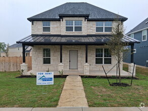 Building Photo - 205 Villars Dr