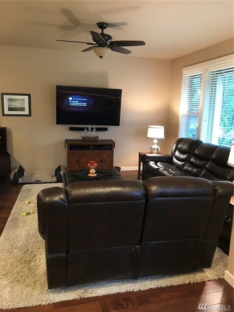 Building Photo - 3532 Hepburn St NE