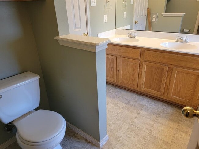 Building Photo - 14808 Sassafras Trail