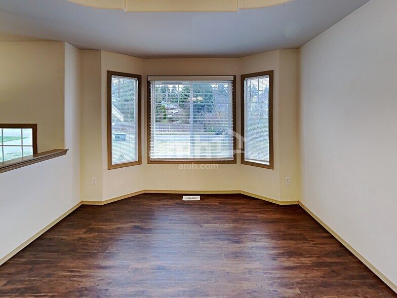 Building Photo - 24714 106th Avenue Ct E
