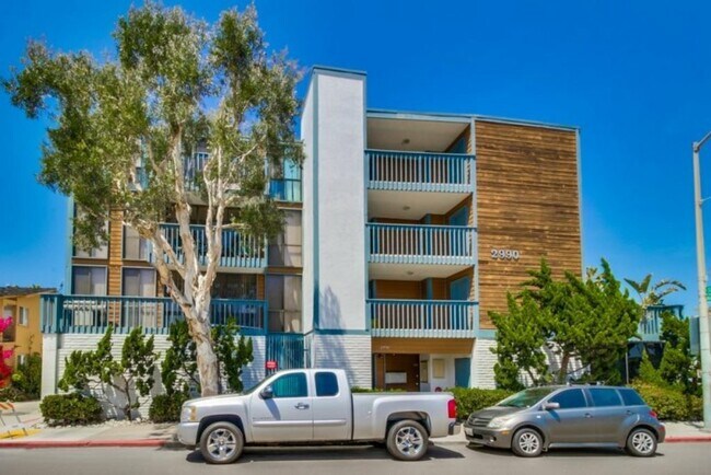 Building Photo - 2990 Mission Blvd