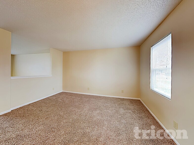 Building Photo - 7913 States Bend Ln