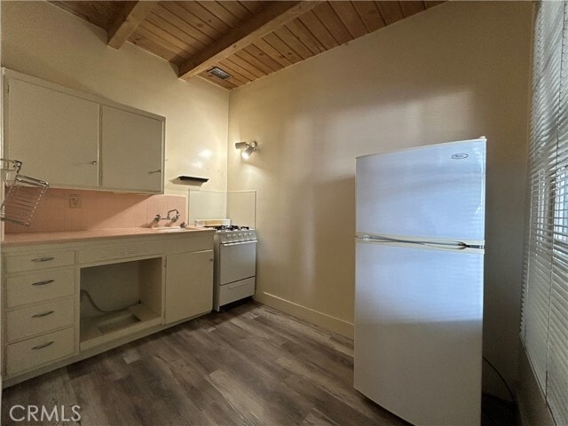 Building Photo - 440 Atascadero Rd