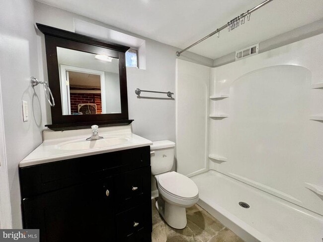 Building Photo - 437 Sudbury Rd