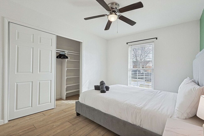 Building Photo - 5632 Terry St