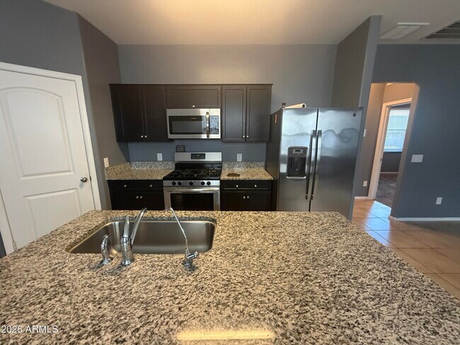 Building Photo - 29940 W Monterey Dr