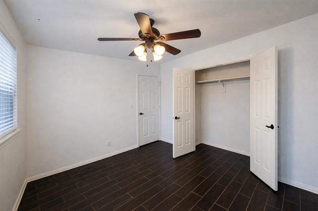 Building Photo - 5044 La Paloma Dr