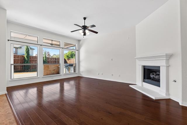 Building Photo - 350 Falstaff Dr