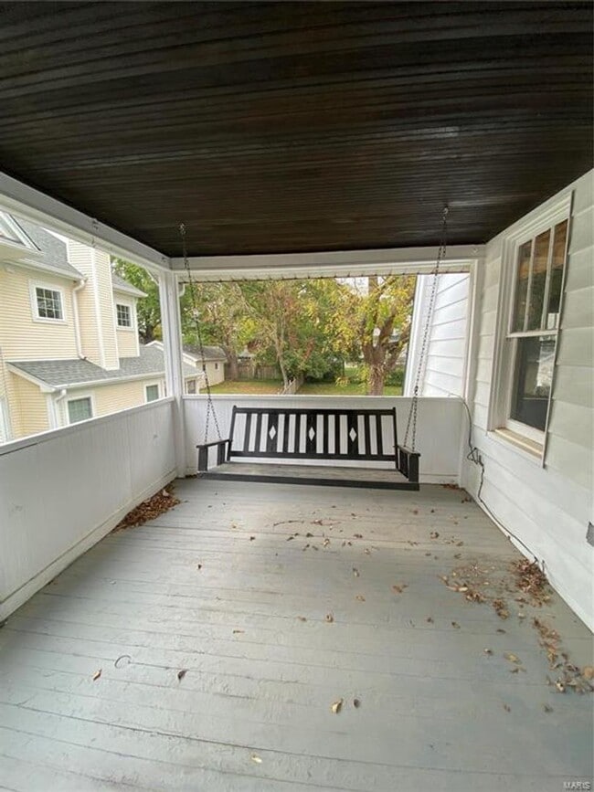 Building Photo - 743 Clark Ave