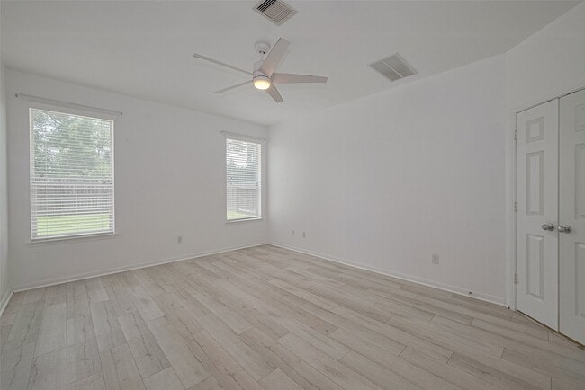 Building Photo - 23611 Plantation Pines Ln