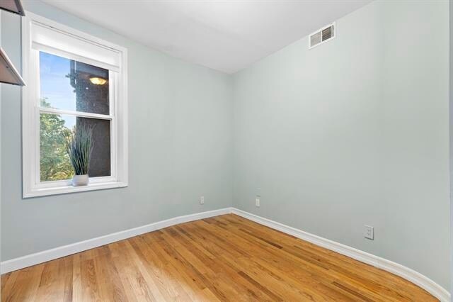 Building Photo - 159 14th St