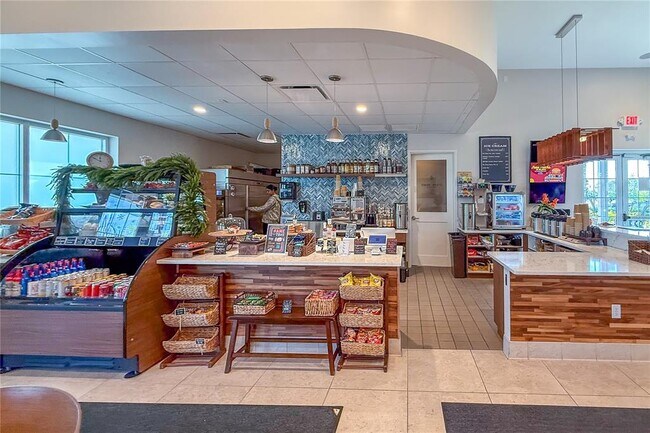 Building Photo - 17637 Crescent Moon Lp